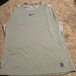 Grey Nike pro dri fit